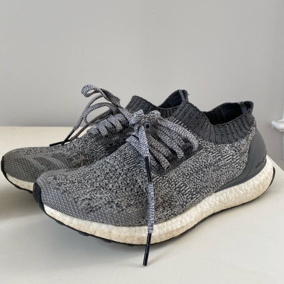 adidas Shoes - Gently worn adidas ultraboost ultra boost. Men’s 8